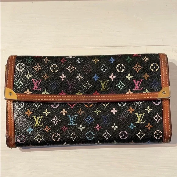 LV 2006 Murakami 🌈 - Picture 1 of 3